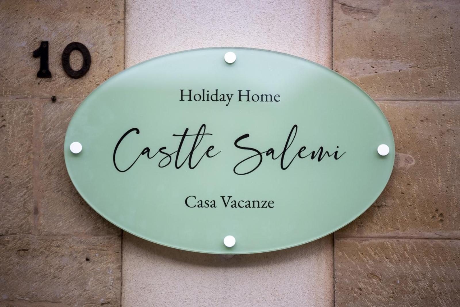 Holiday Home Castle Salemi - Casa Vacanze Ngoại thất bức ảnh