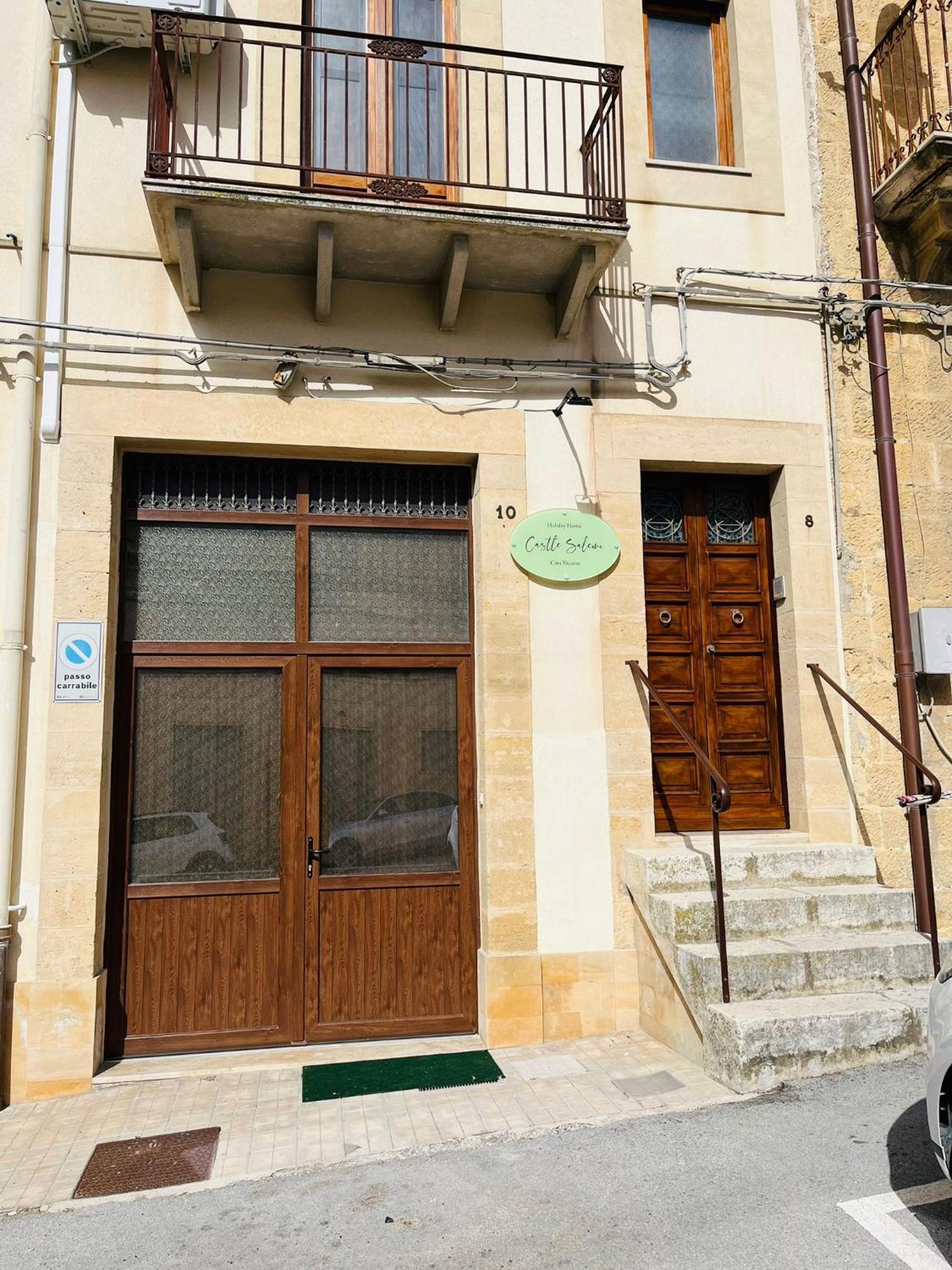 Holiday Home Castle Salemi - Casa Vacanze Ngoại thất bức ảnh