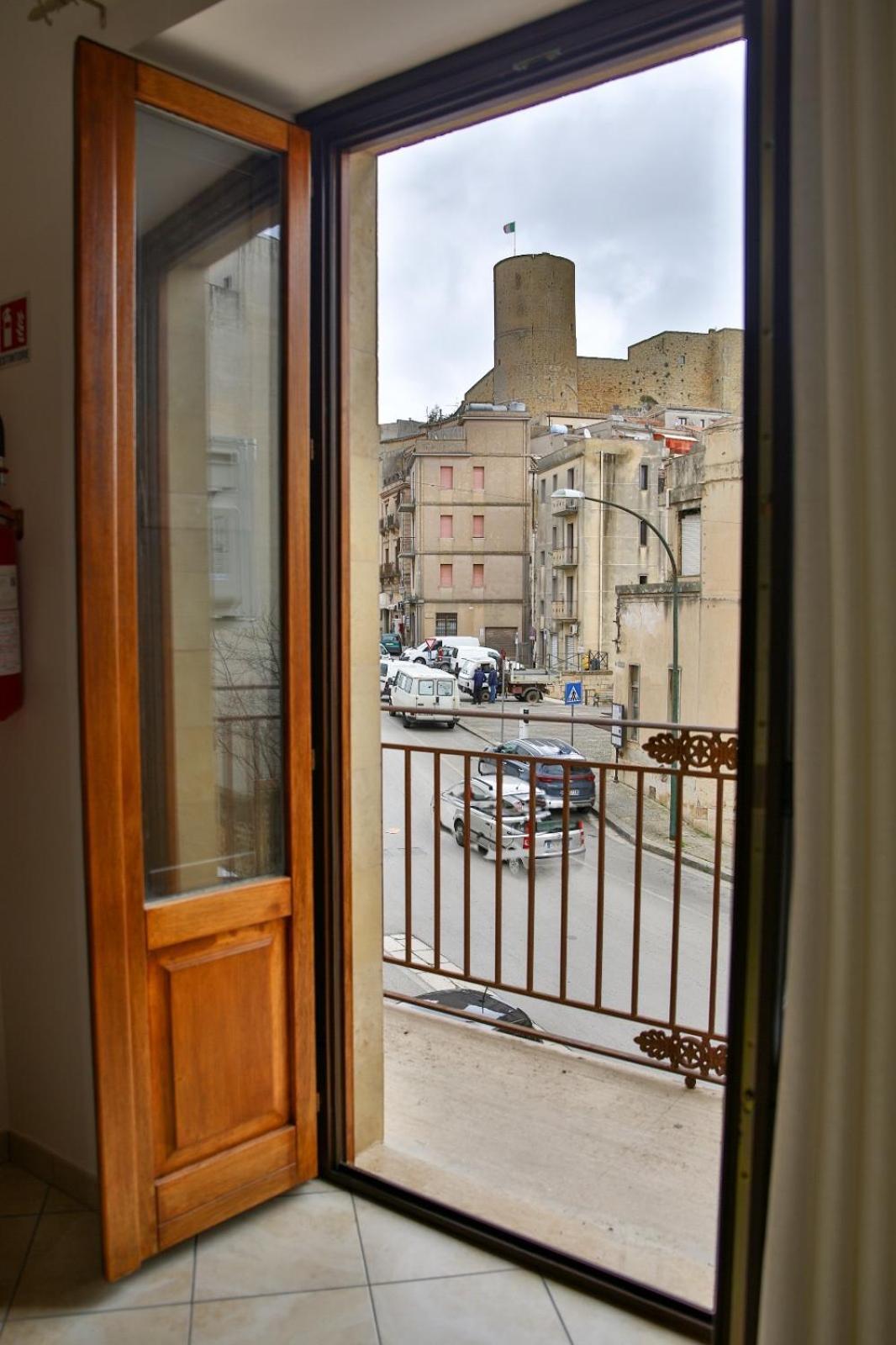 Holiday Home Castle Salemi - Casa Vacanze Ngoại thất bức ảnh